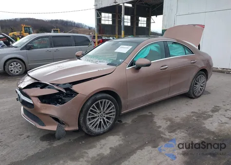 2021 Mercedes-Benz Cla 250 4Matic z USA, uszkodzony, nr VIN W1K5J4HB1MN215403
